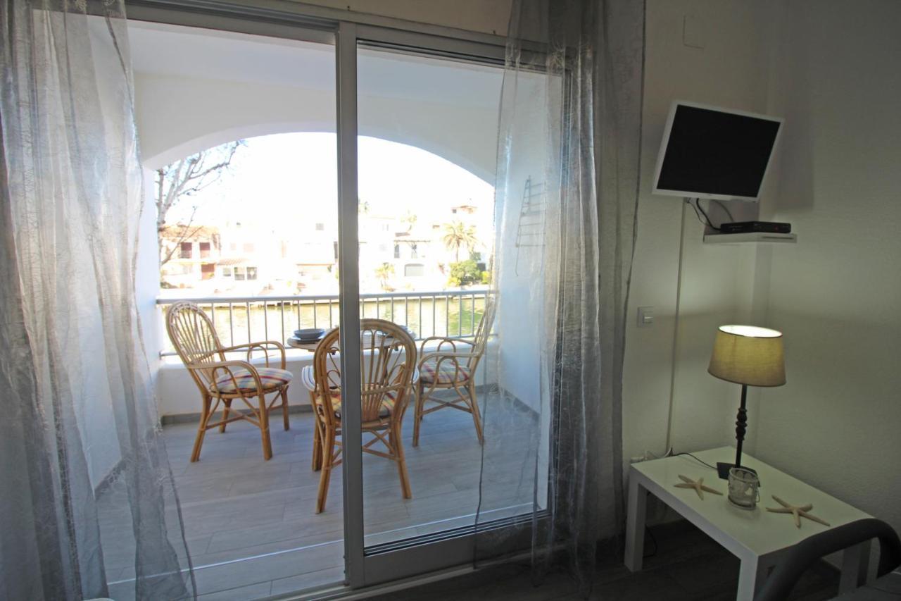 Basic Comfort Studio Pattaya 0156 Empuriabrava Exteriör bild